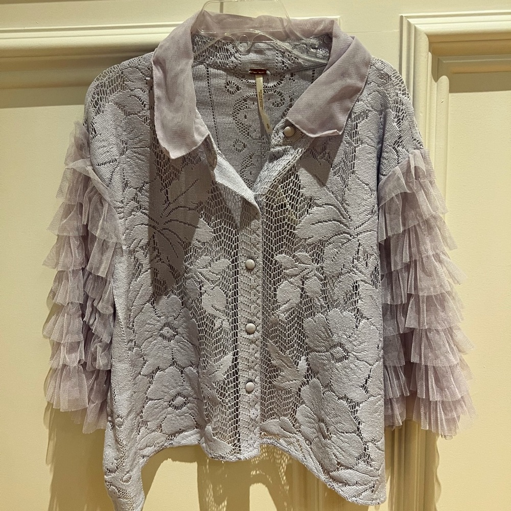 NWT- FREE PEOPLE Madonna Cropped Blouse size: S